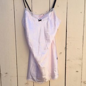 COPY - Victoria Secret Lace -Trim Satin Slip